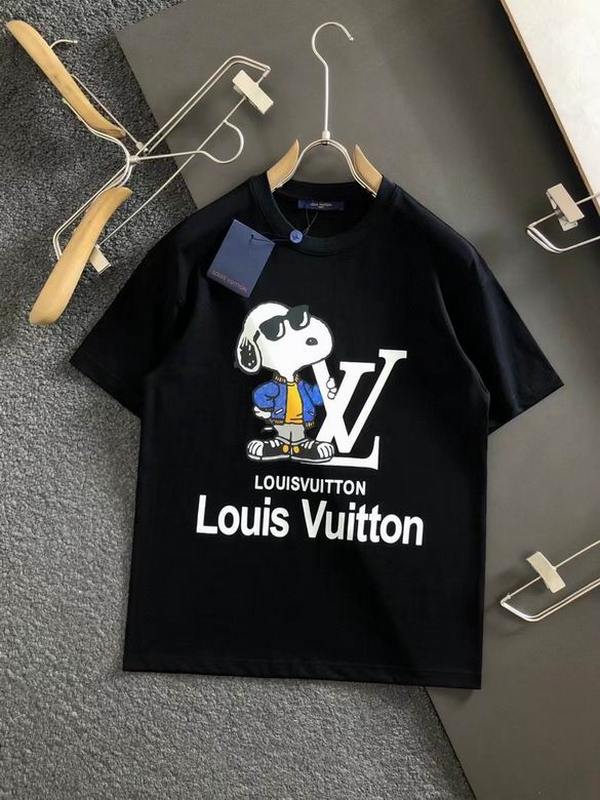 Louis Vuitton Men's T-shirts 1092